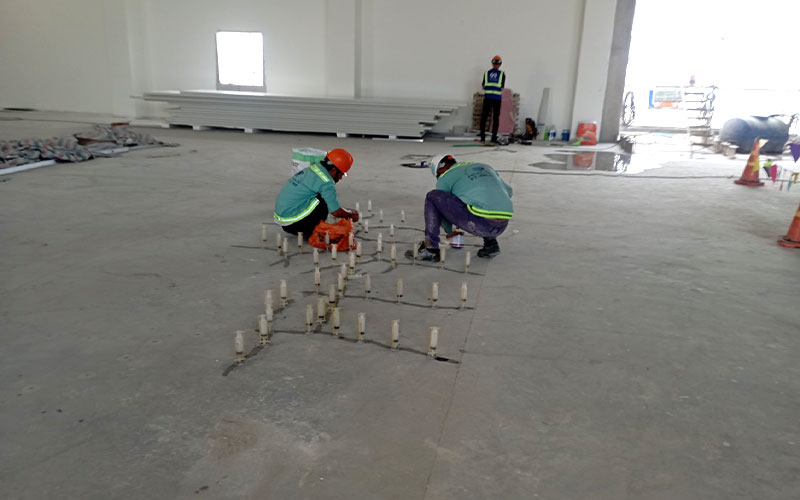 Xử lý khe nứt sàn bê tông nhà xưởng